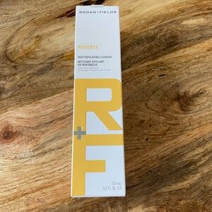 Rodan + Fields Reverse Deep Exfoliating Cleanser - New
